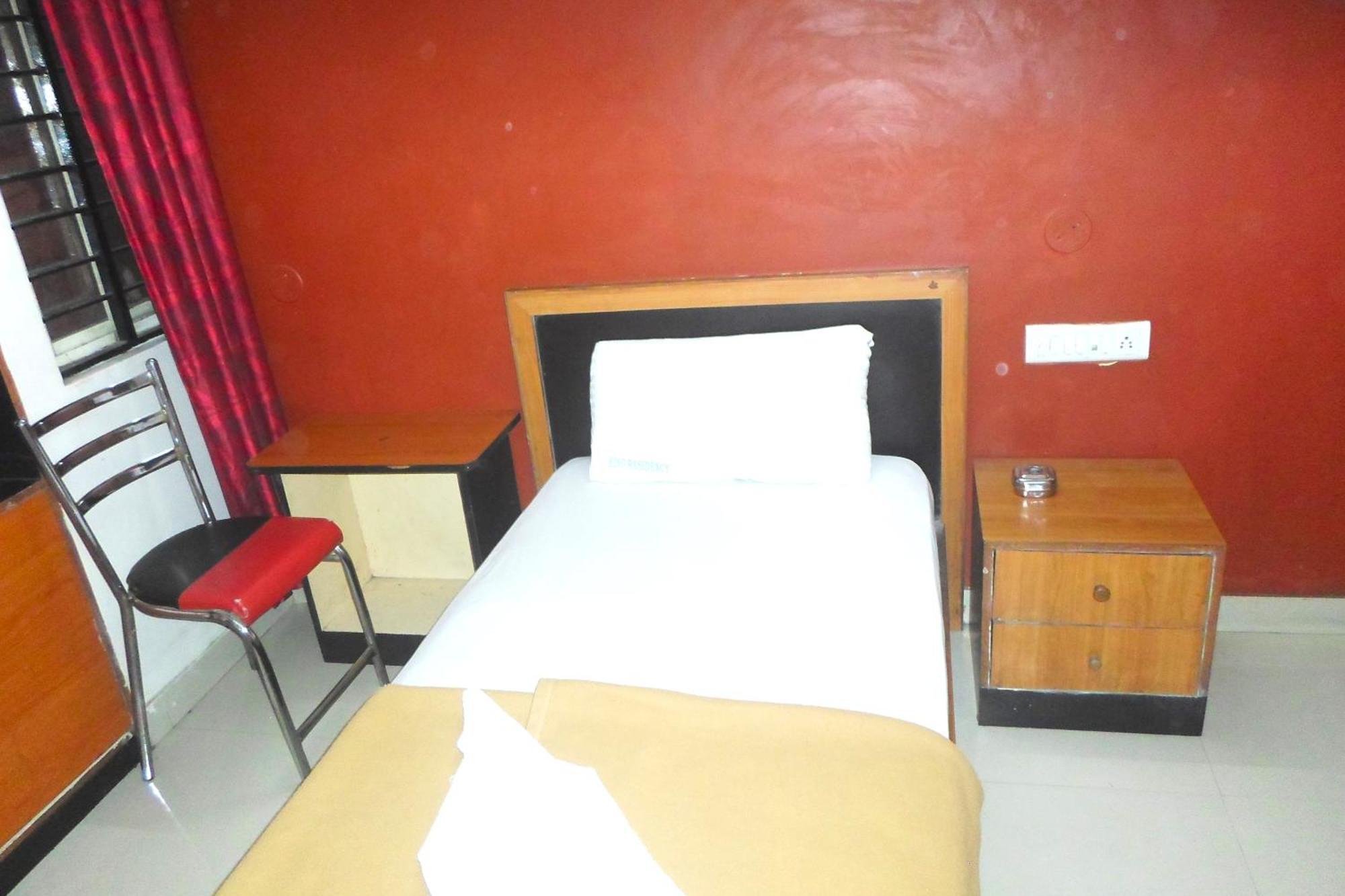 King Residency Hotel Bangalore Exterior photo