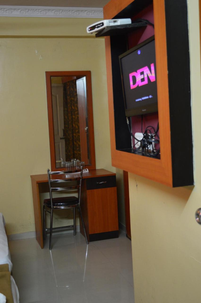 King Residency Hotel Bangalore Exterior photo