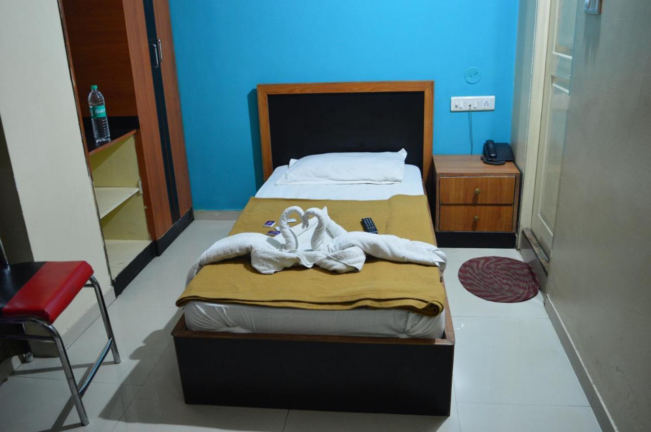 King Residency Hotel Bangalore Exterior photo