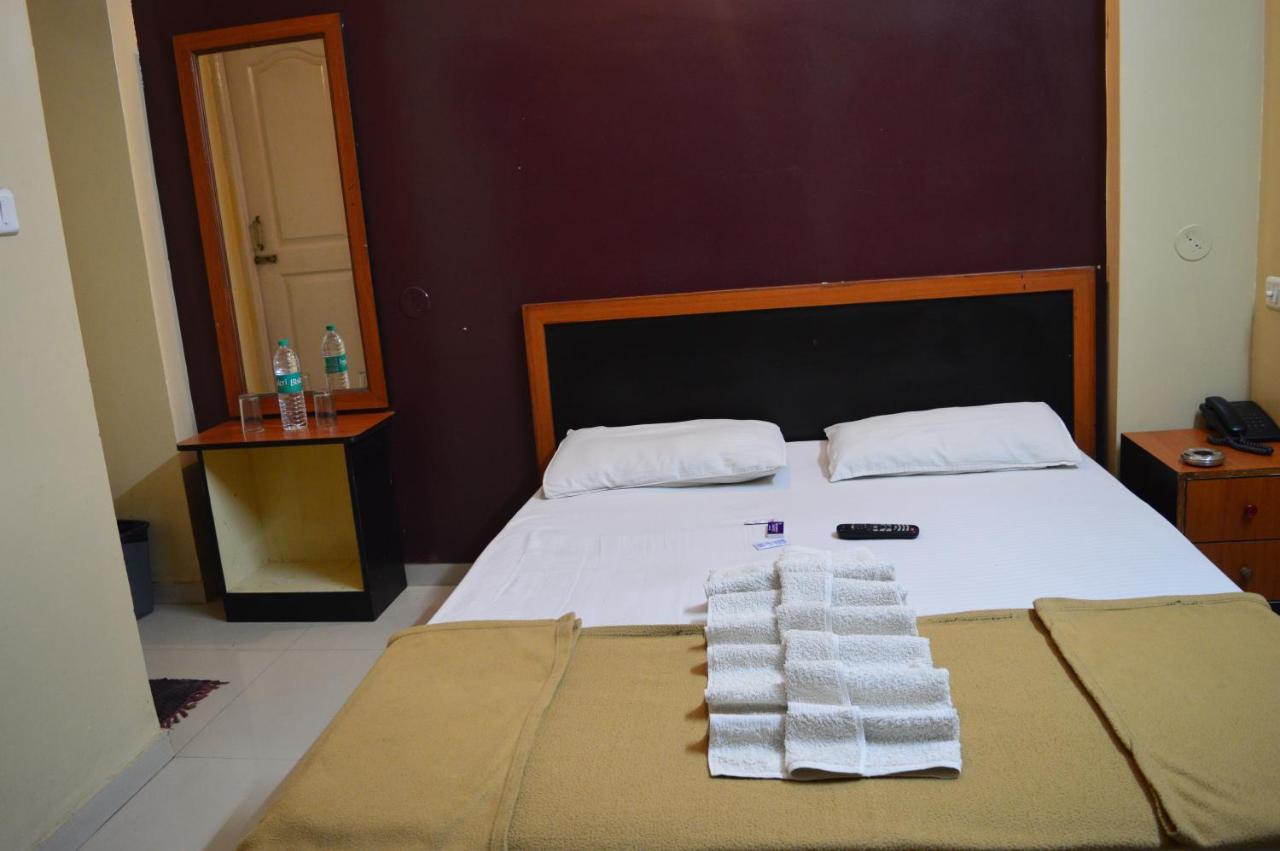 King Residency Hotel Bangalore Exterior photo